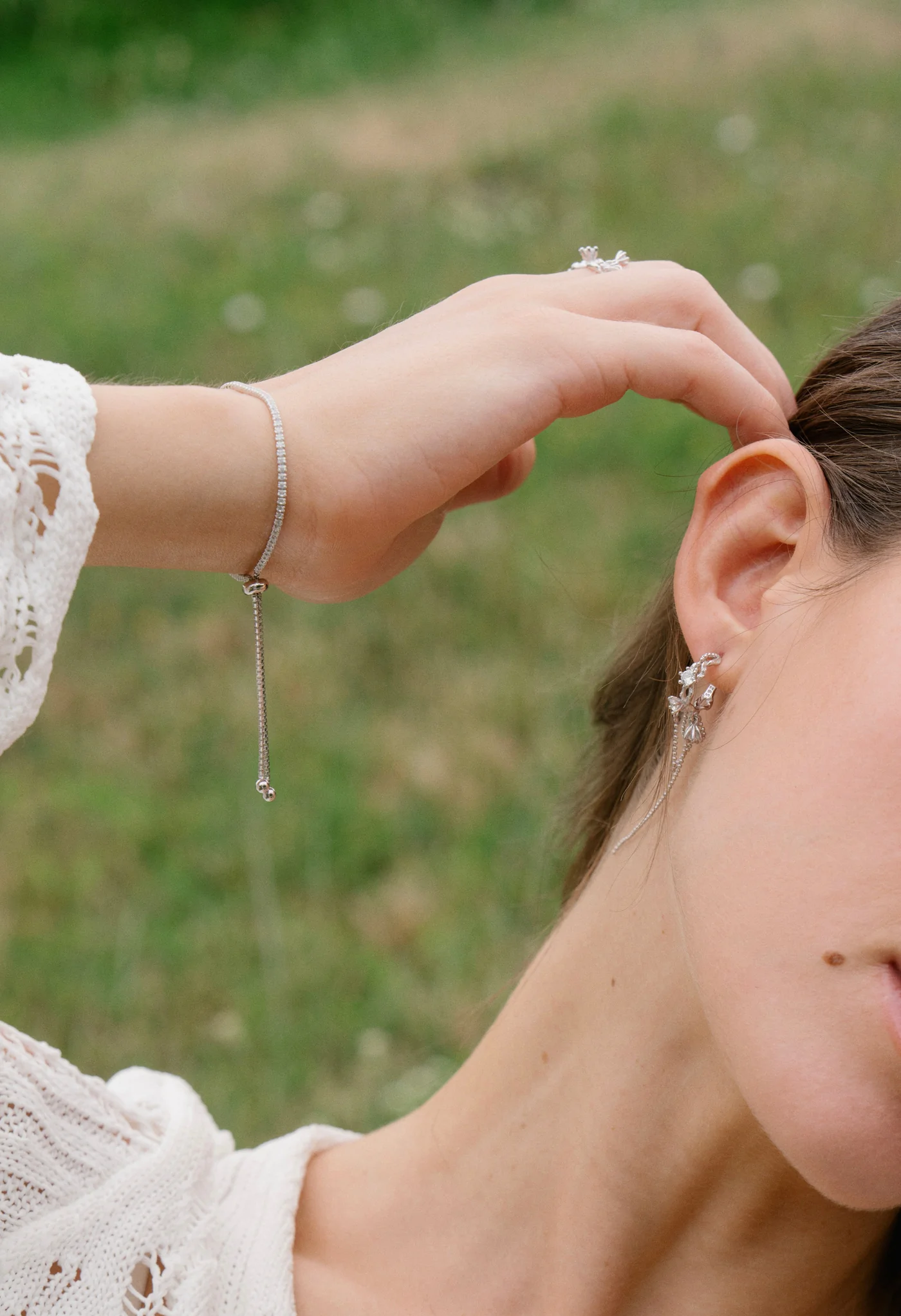 Браслет "Tennis" на затяжці – обкладинка - купуйте на Chuttyevo!