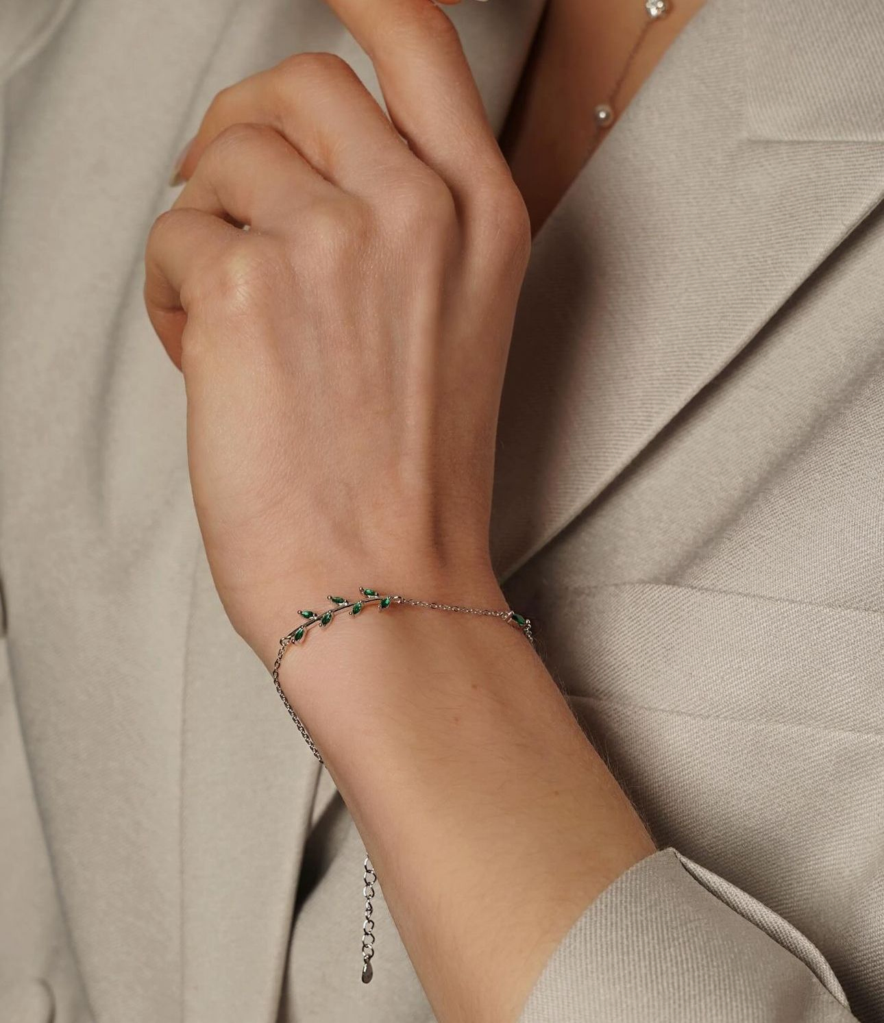 Браслет "Гілочка" – обкладинка - купуйте на Chuttyevo!