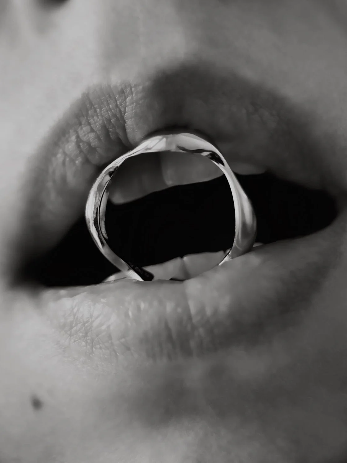 Каблучка "Sea wave" – обкладинка - купуйте на Chuttyevo!