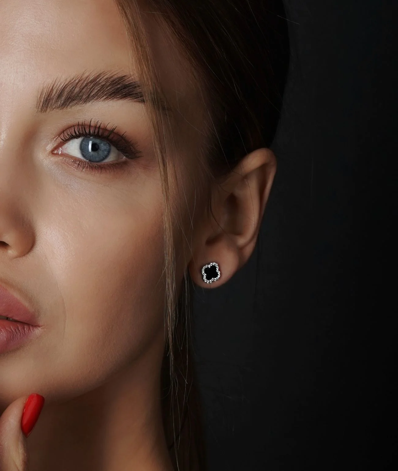 Набір "Чорна конюшина" – обкладинка - купуйте на Chuttyevo!