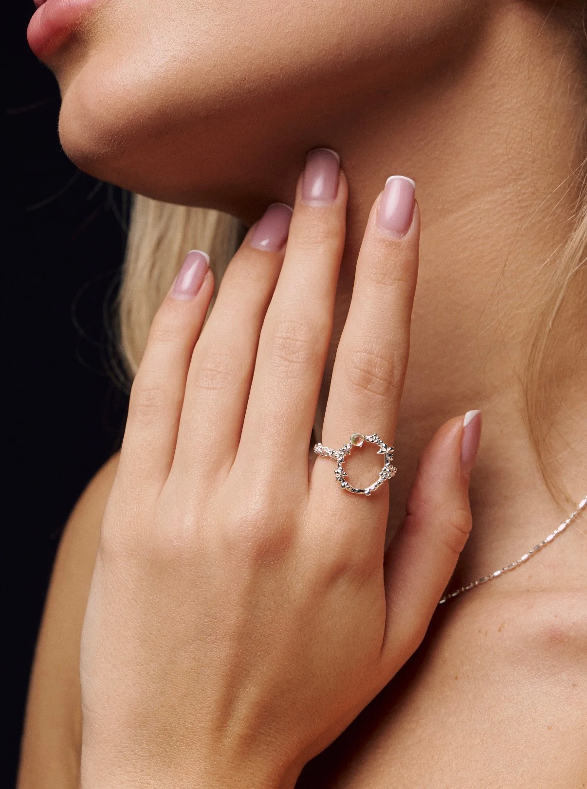 Каблучка "Вічність" – обкладинка - купуйте на Chuttyevo!