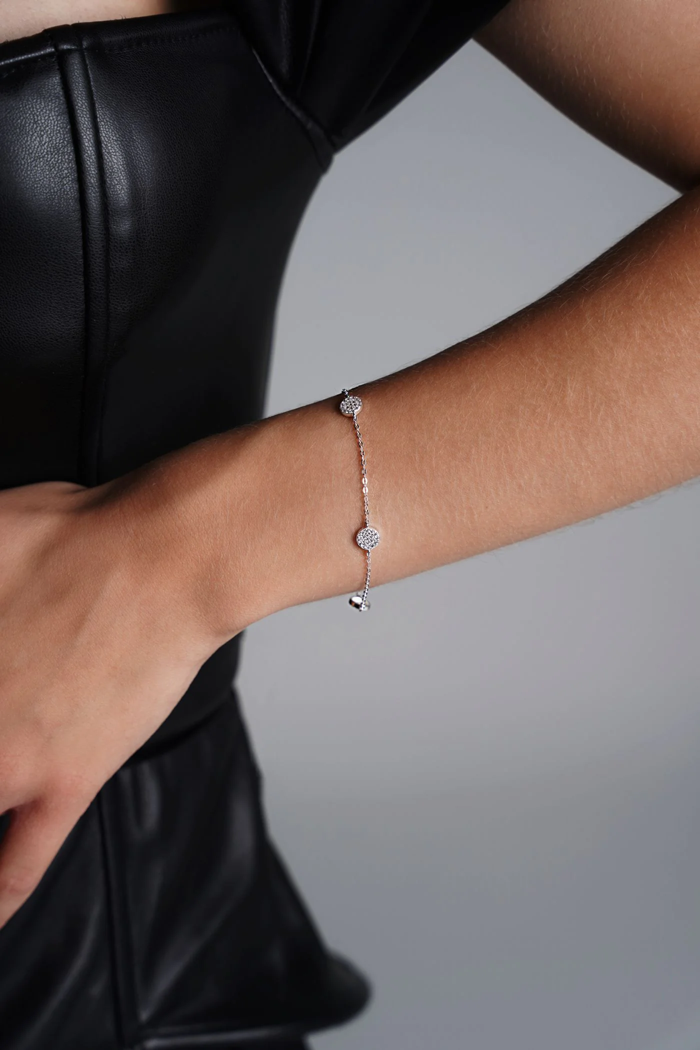 Браслет "Charm" – обкладинка - купуйте на Chuttyevo!