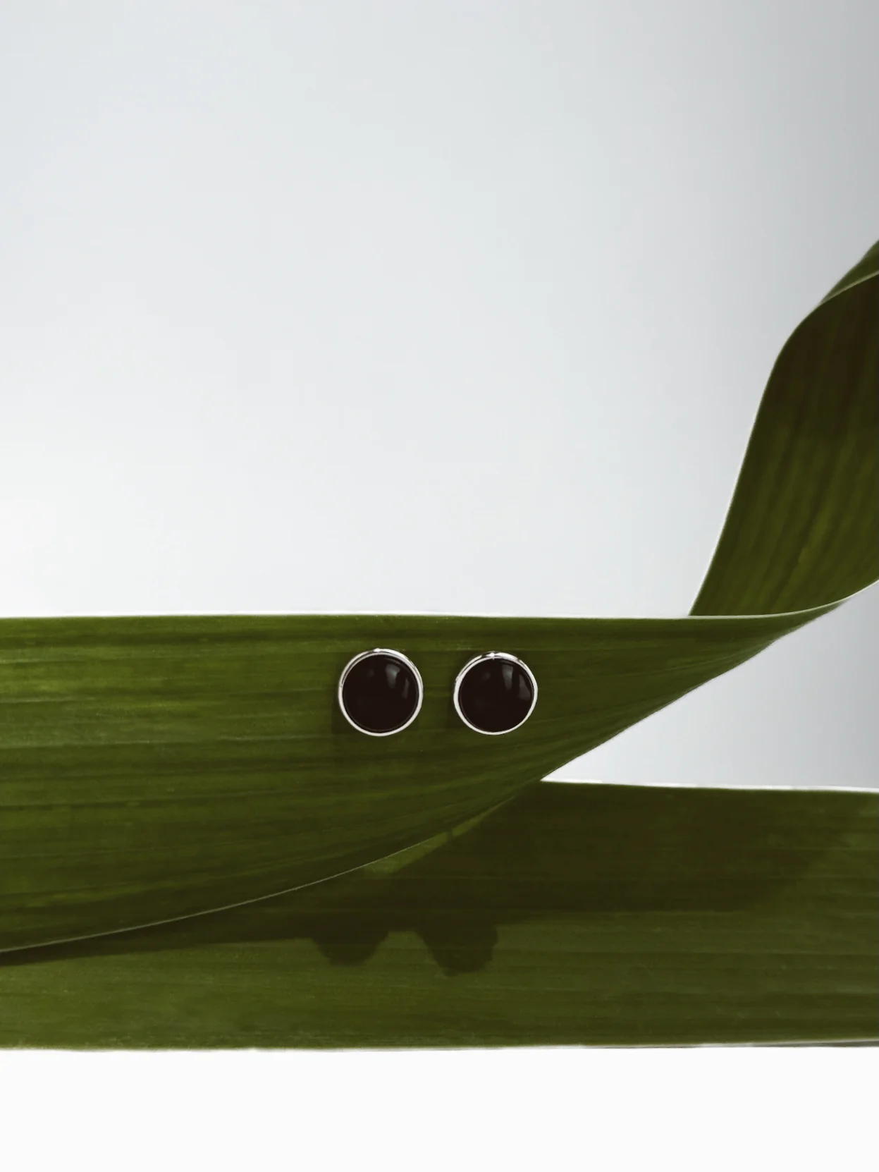 Сережки "Dark" – обкладинка - купуйте на Chuttyevo!