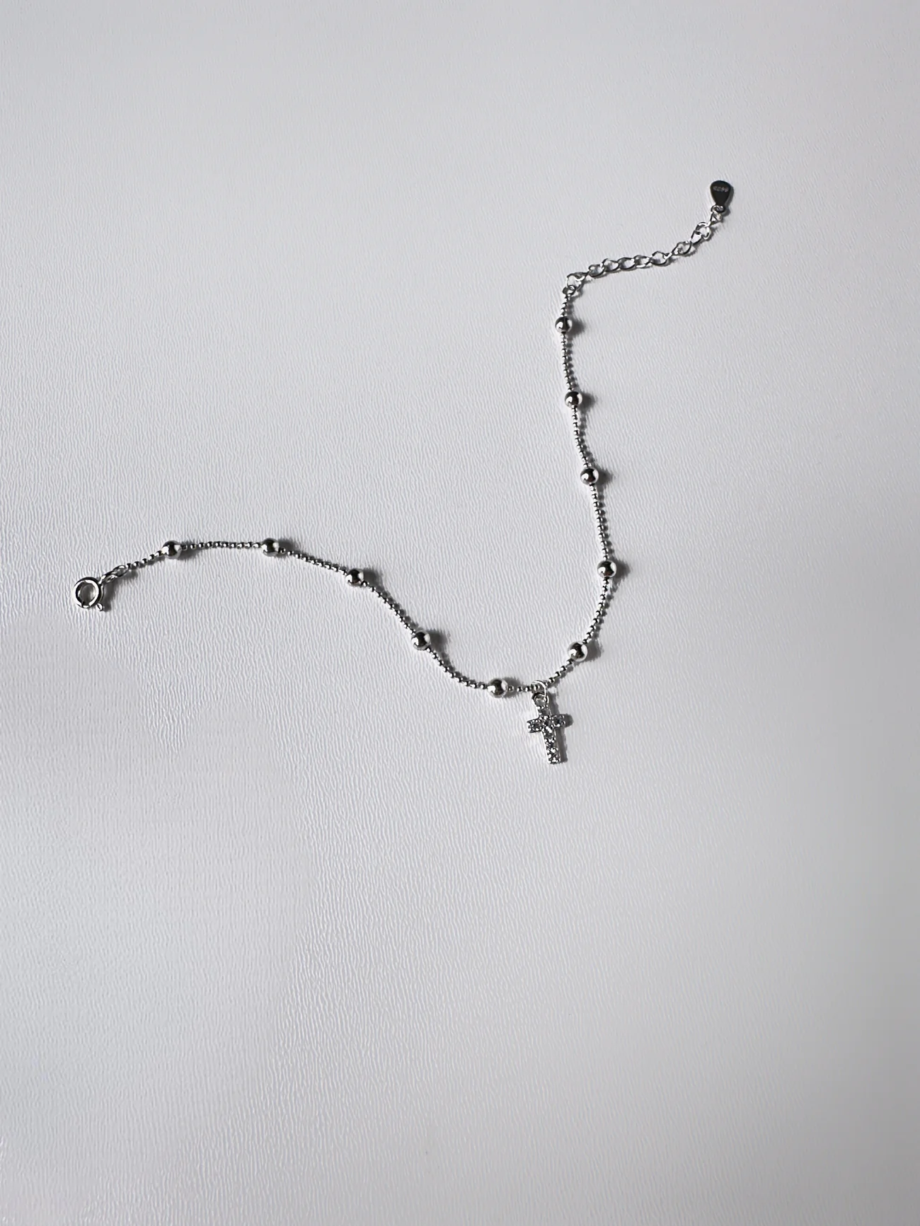 Браслет "Хрестик з кульками" – обкладинка - купуйте на Chuttyevo!