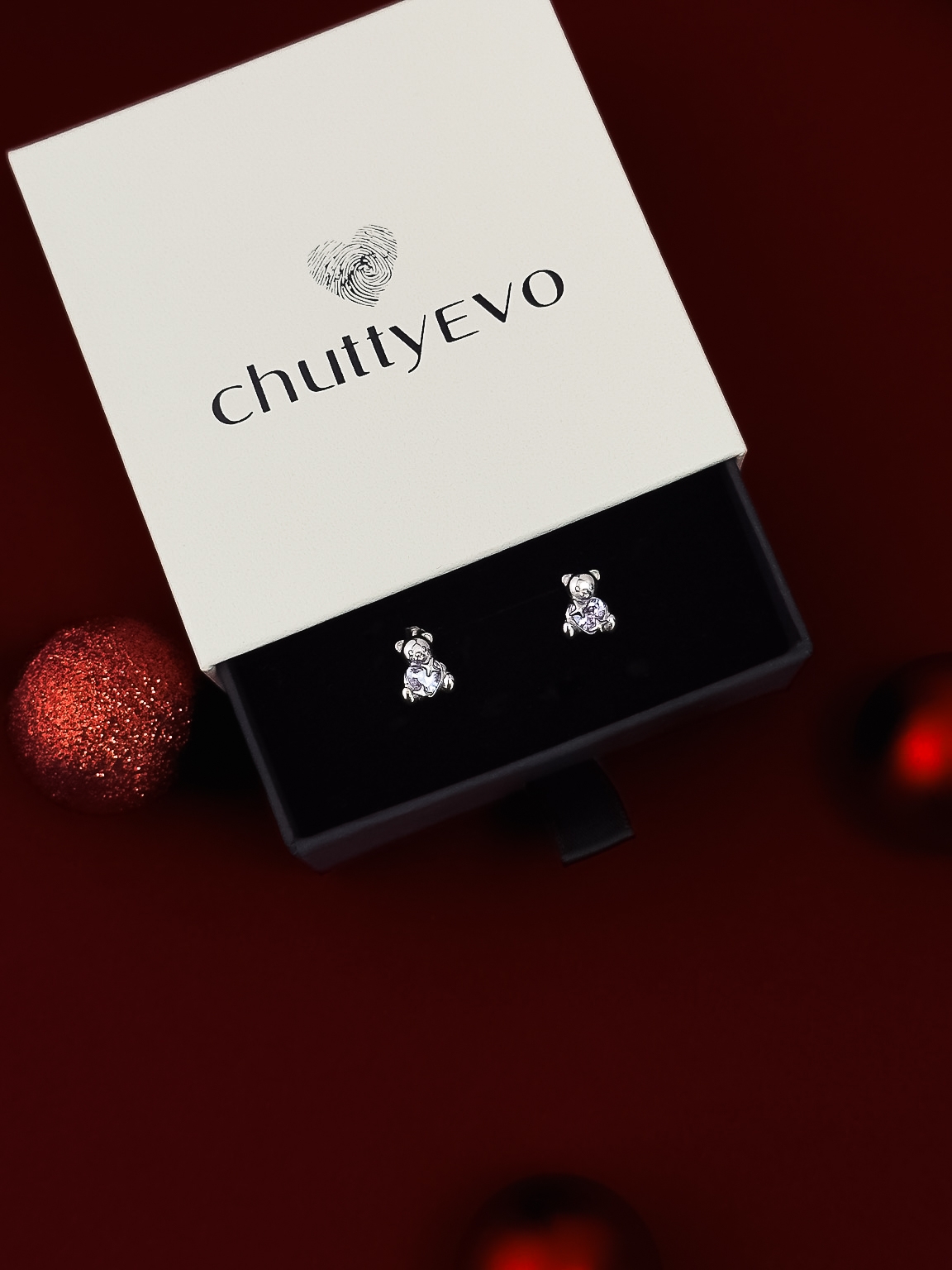 Сережки "Ведмедик з серцем" – обкладинка - купуйте на Chuttyevo!