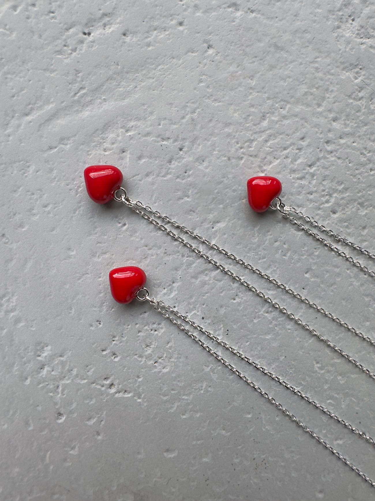 Ланцюжок "Сердечко з червоною емаллю" – обкладинка - купуйте на Chuttyevo!