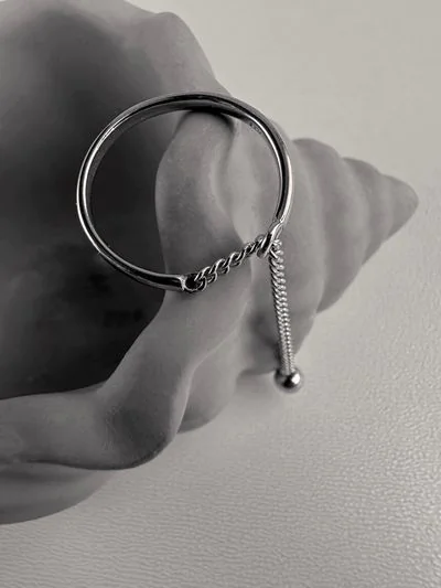 Каблучка з ланцюжком "Емілі" – обкладинка - купуйте на Chuttyevo!