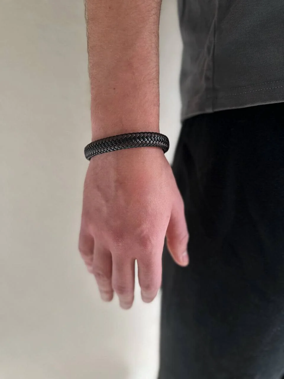 "Браслет чоловічий коричневий" – обкладинка - купуйте на Chuttyevo!