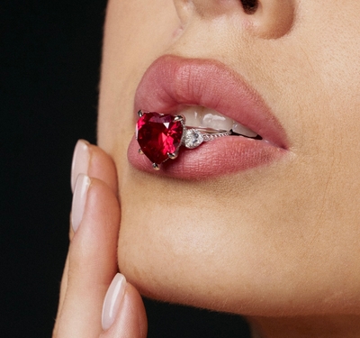 Каблучка "Ruby Heart" – обкладинка - купуйте на Chuttyevo!