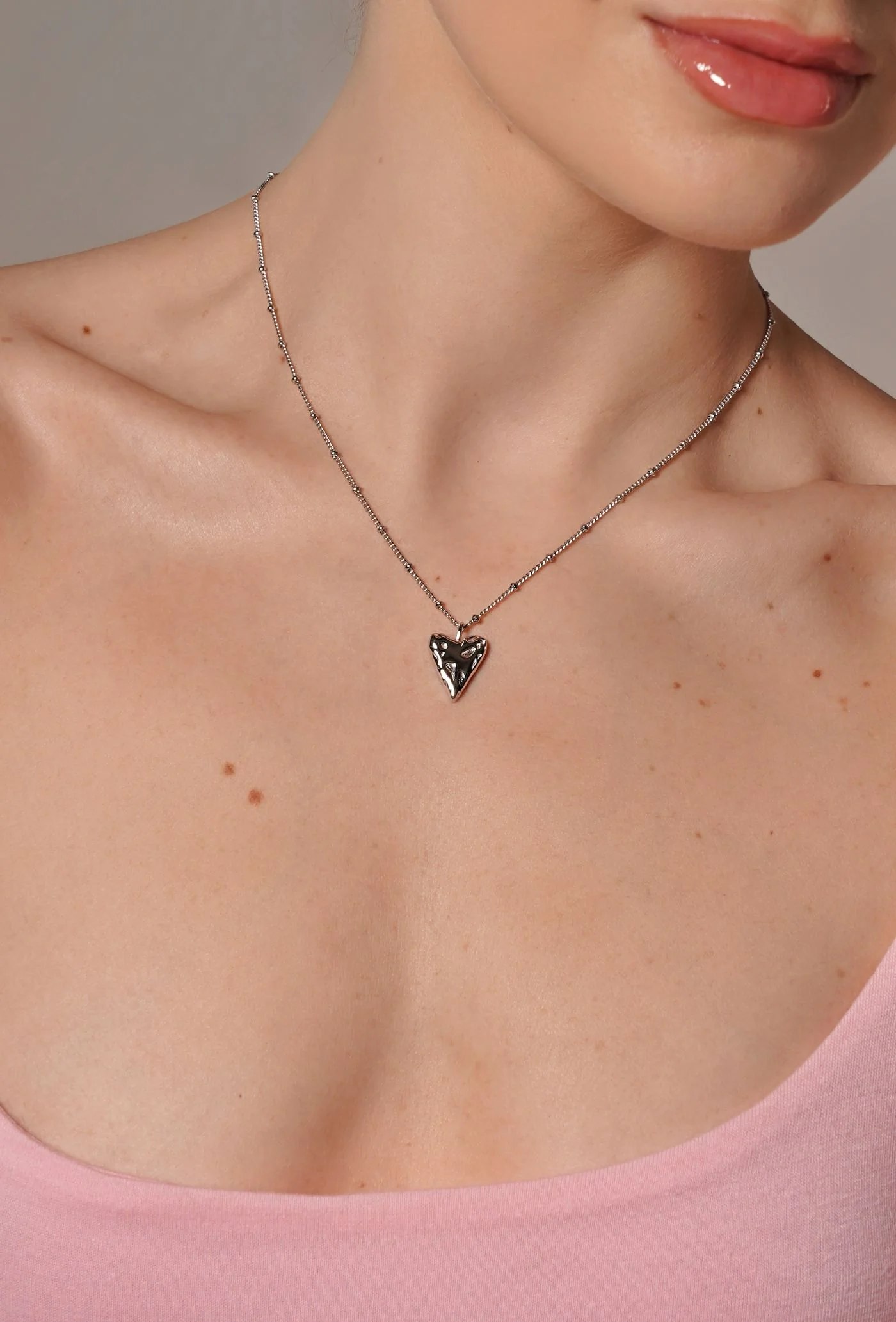 Ланцюжок з кульками "Серденько" – обкладинка - купуйте на Chuttyevo!