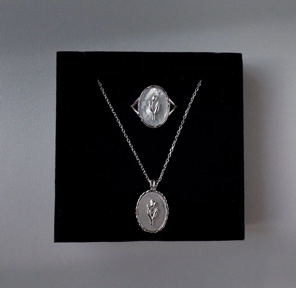 Набір "Vintage Tulip" – обкладинка - купуйте на Chuttyevo!