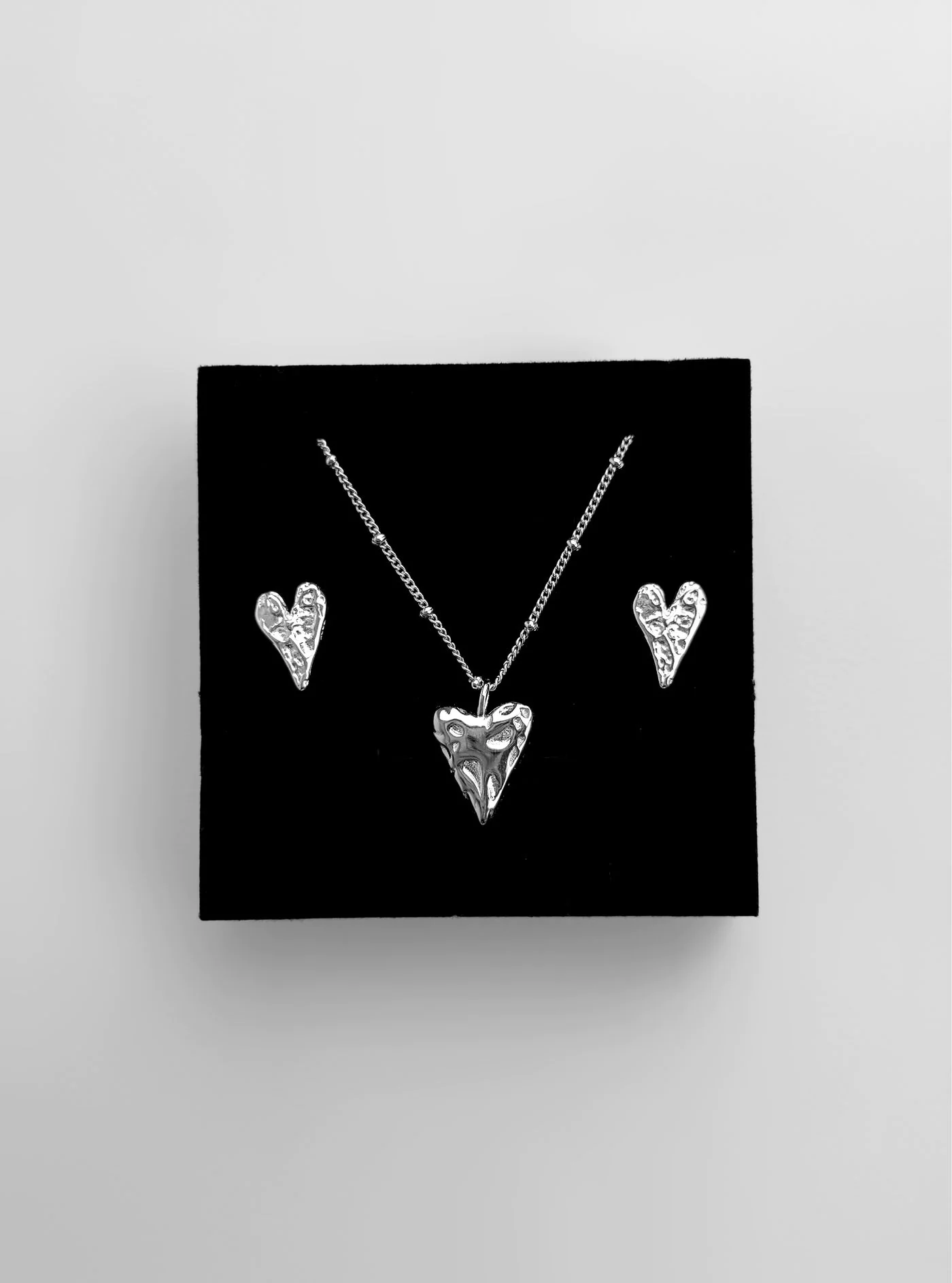 Набір «Серденька» – обкладинка - купуйте на Chuttyevo!