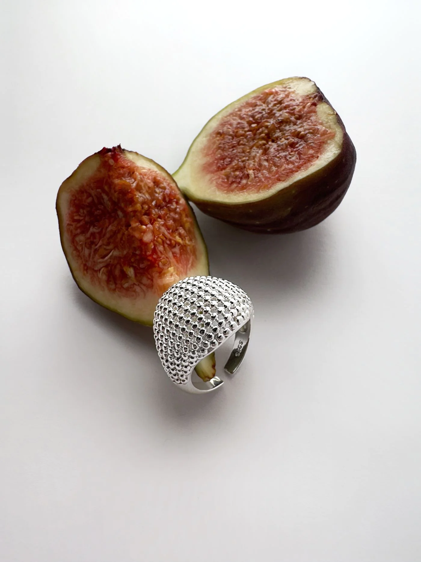 Каблучка масивна фактурна "Empire" – обкладинка - купуйте на Chuttyevo!