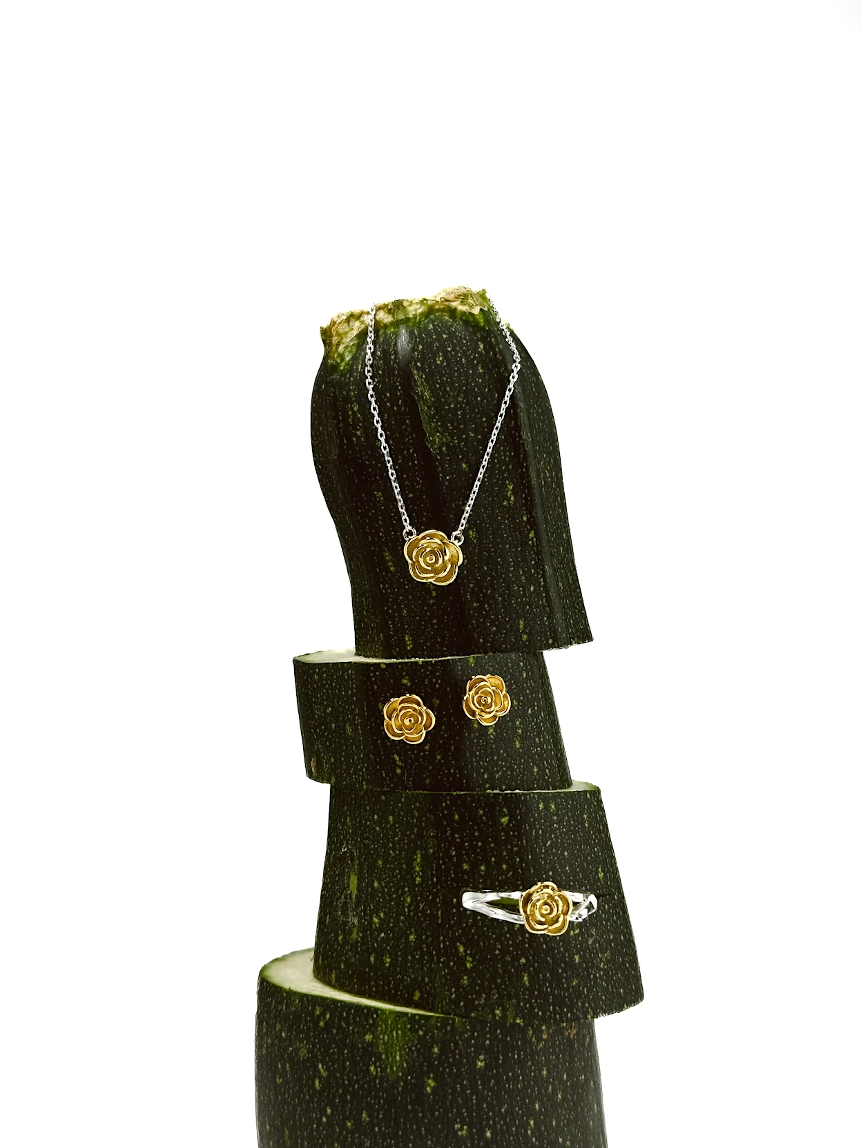 Набір “Golden Rose” – обкладинка - купуйте на Chuttyevo!