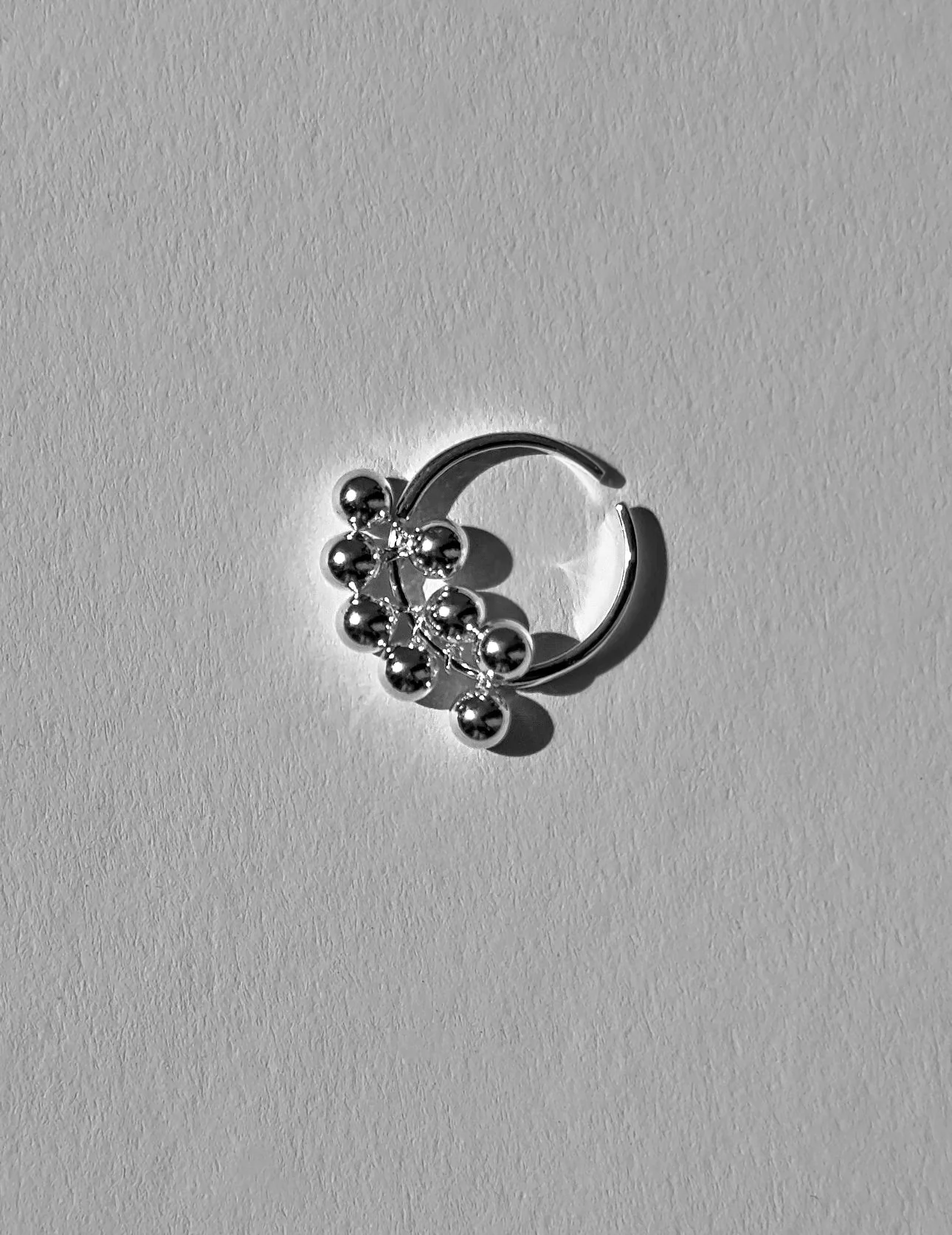 Каблучка з рухомими кульками "Bubbles" – обкладинка - купуйте на Chuttyevo!