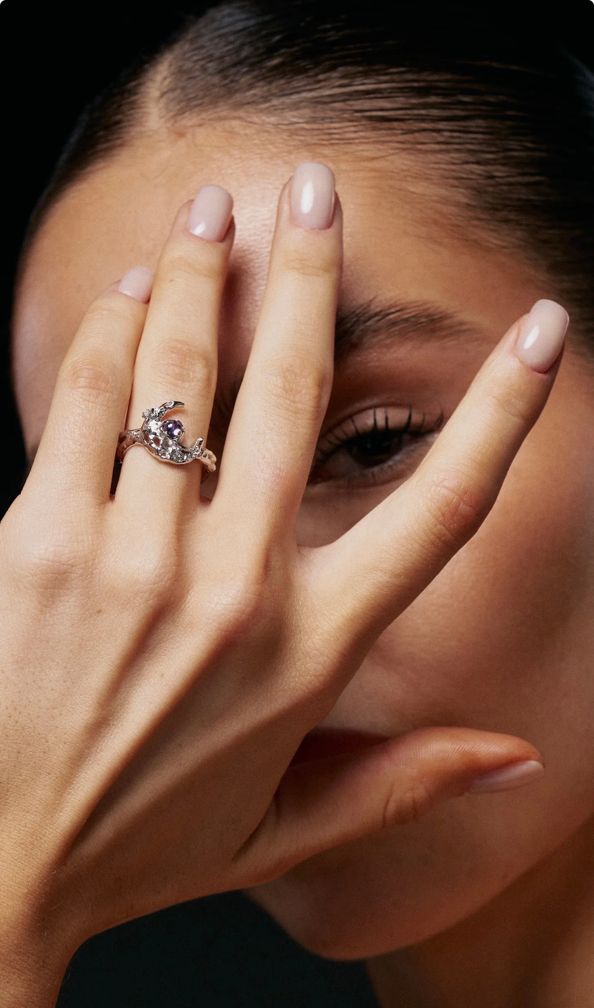 Каблучка "Violet moon" – обкладинка - купуйте на Chuttyevo!