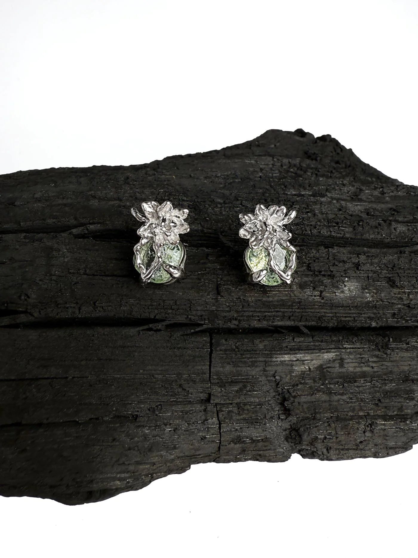 Сережки "Spring" – обкладинка - купуйте на Chuttyevo!