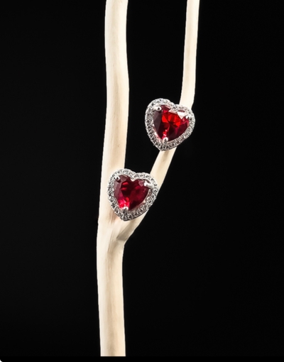 Сережки "Ruby Heart" – обкладинка - купуйте на Chuttyevo!